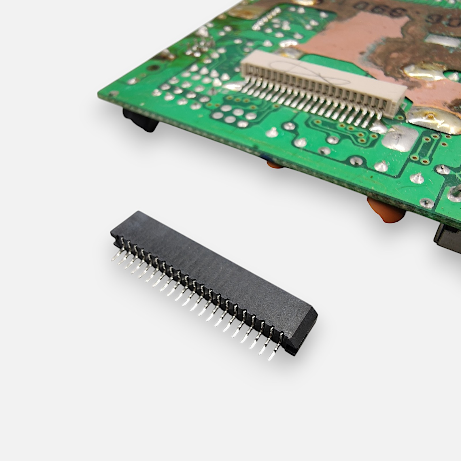 1747153791209-Photoroom.jpg DMG Flachbandkabel Stecker Ersatz für GameBoy Classic Mainboard – Bild 1